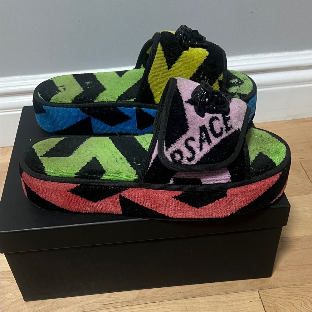 Versace Multicolor Patterned Slides - Picture 3 of 16